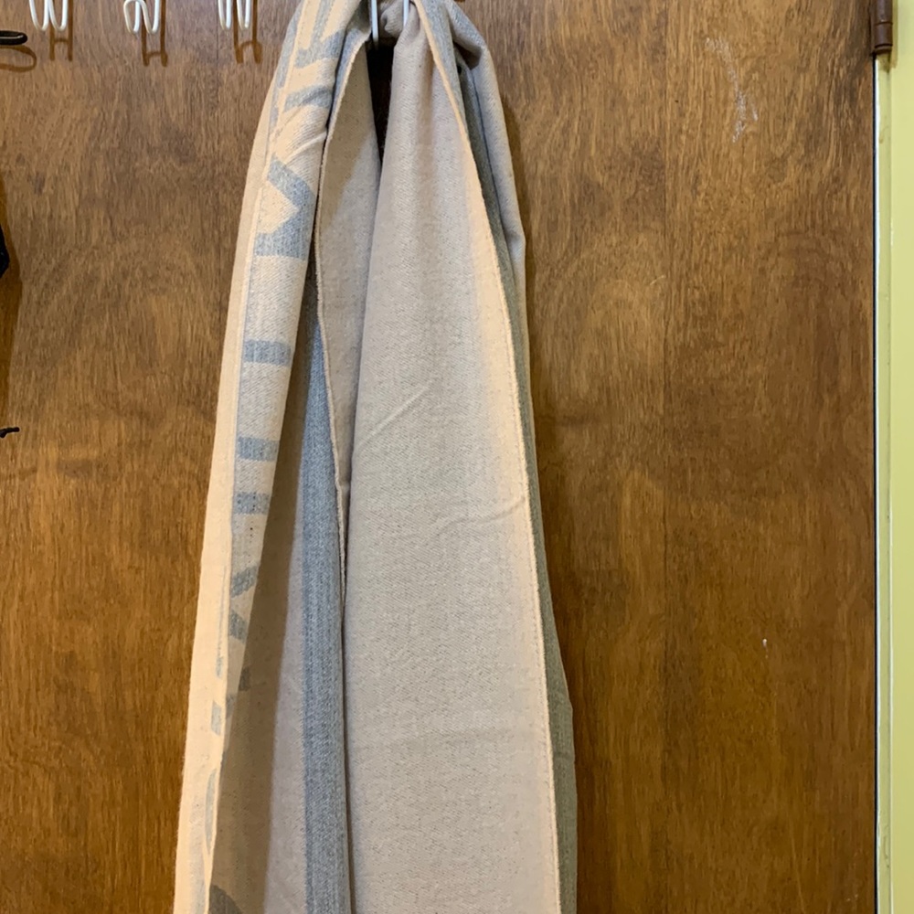 CalvinKlein Blush &Gray scarf